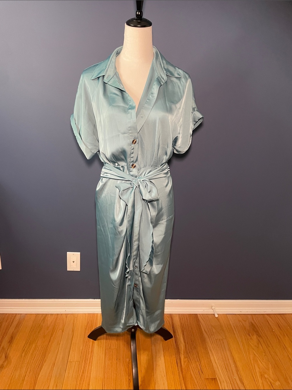 Satin Button-Front Midi Dress with Waist Tie - Seafoam - Picture 3 of 7